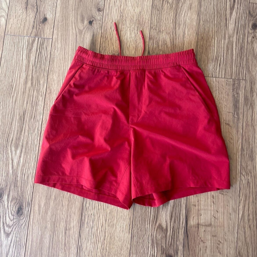 Lululemon Pace Breaker Short, Small, 5" Inseam
